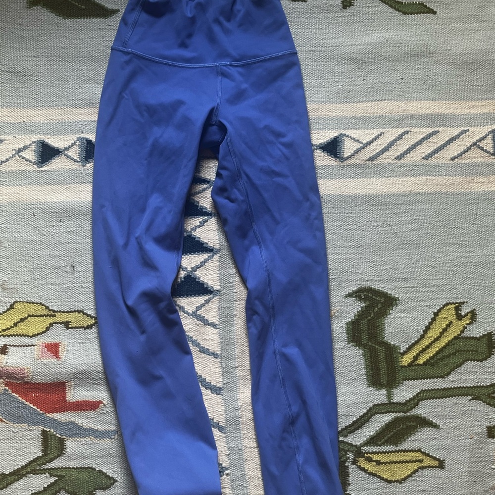 Lululemon wunder train legging 25” size 2 worn once